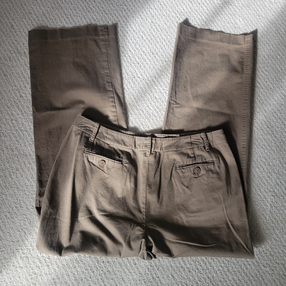 Larry Levine Khaki pants, Size 14 - Picture 4 of 4